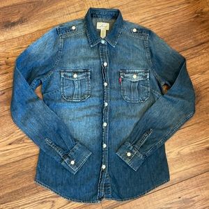 Vintage Levi’s Denim Shirt